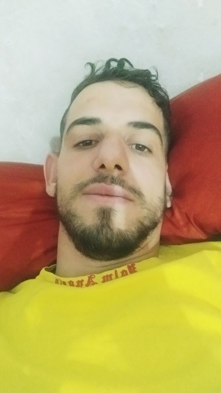  43590802  Noureddine, 33 ,    Algiers