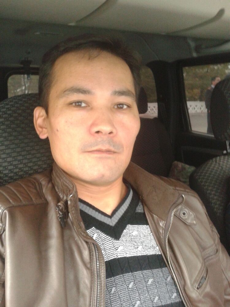  11379092  Oskar, 45 ,    