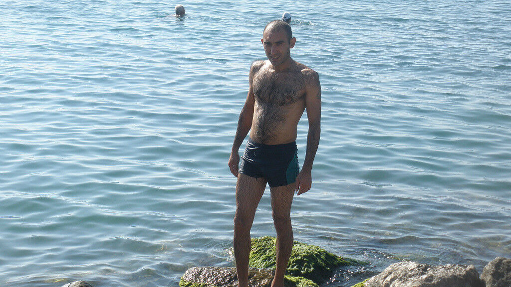  ,   Davo, 42 ,   ,   , c , 