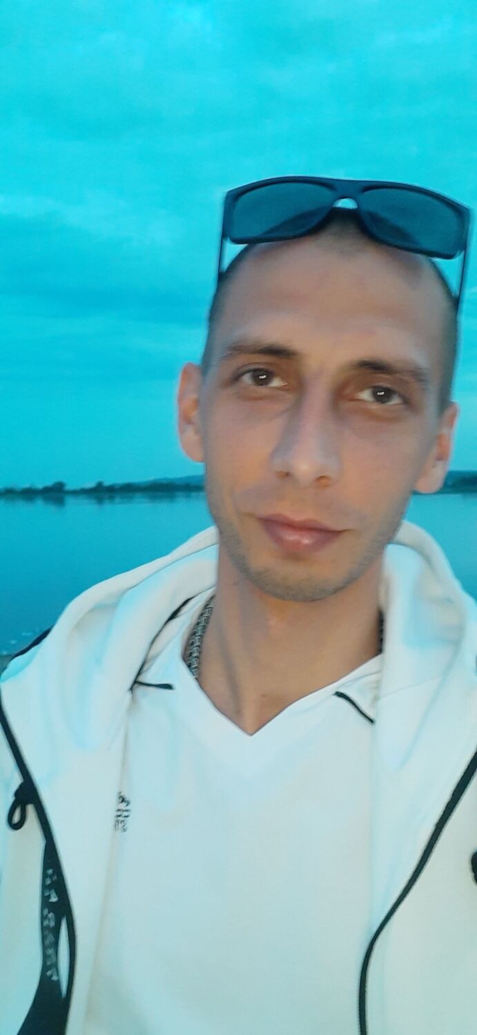  ,   , 32 ,     , c 