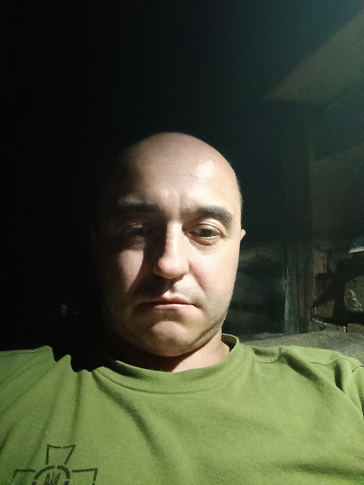  42356112  , 40 ,    