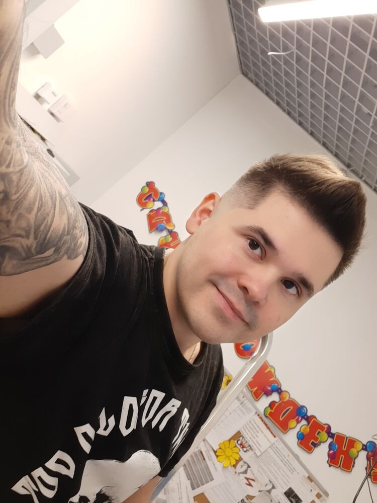  28924042  , 34 ,    