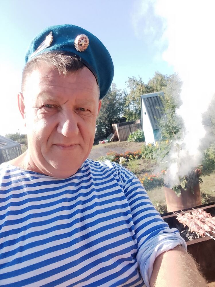  48682682  , 51 ,    