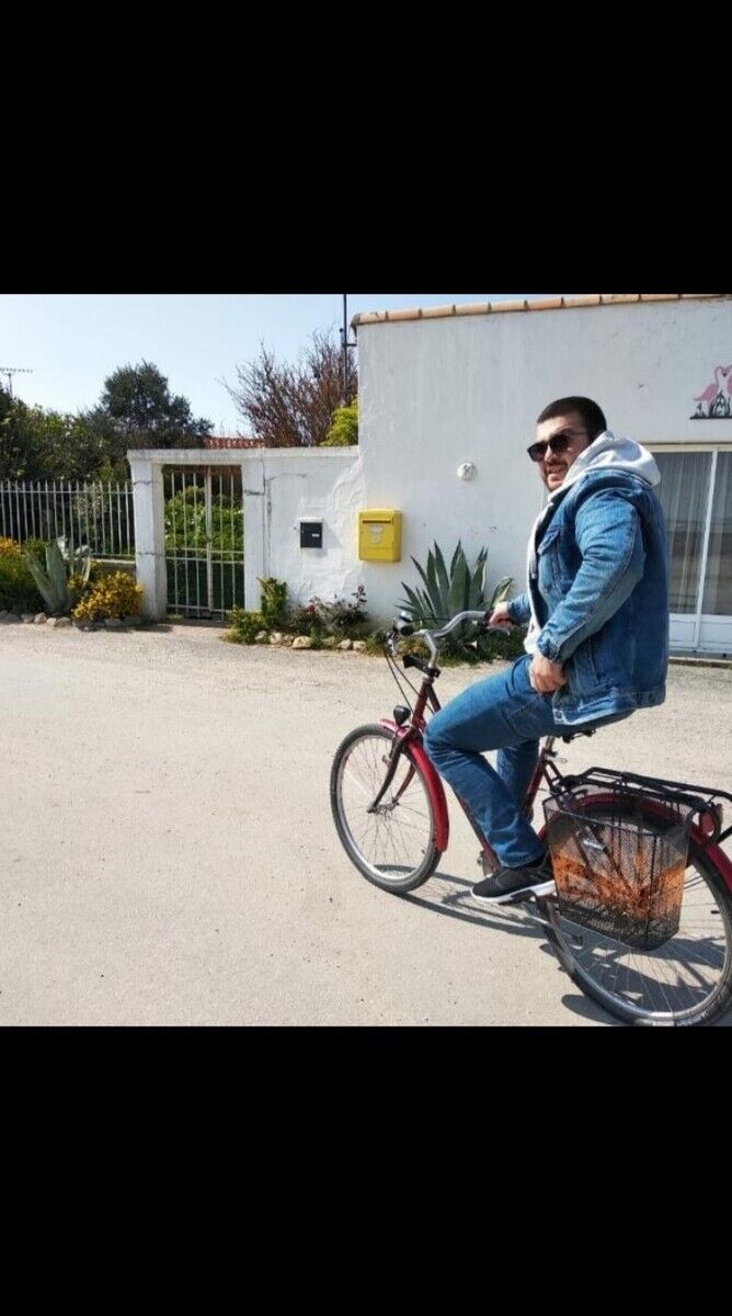  20982872  Kamran, 33 ,    