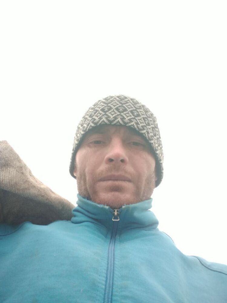  36228332  Seryoga, 38 ,    