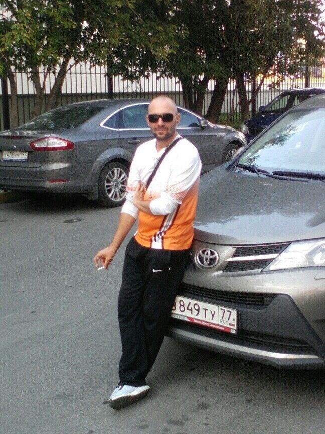  10809982  Roma, 41 ,    