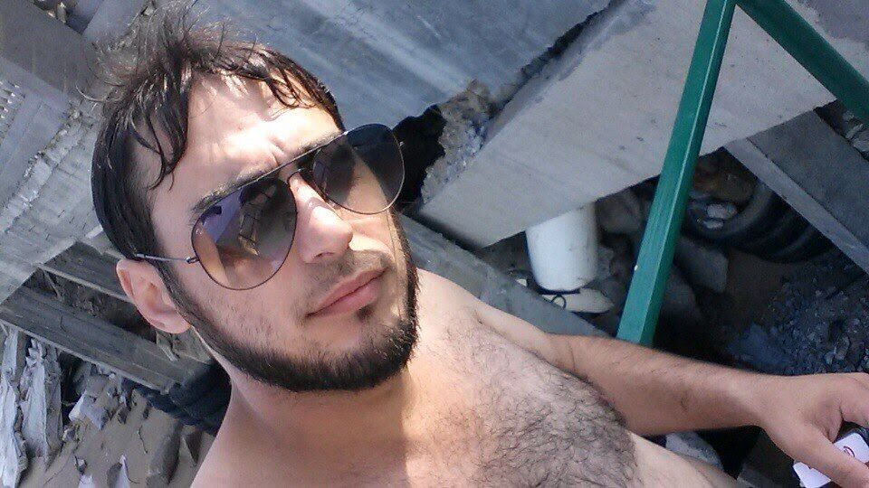  28304612  , 39 ,    