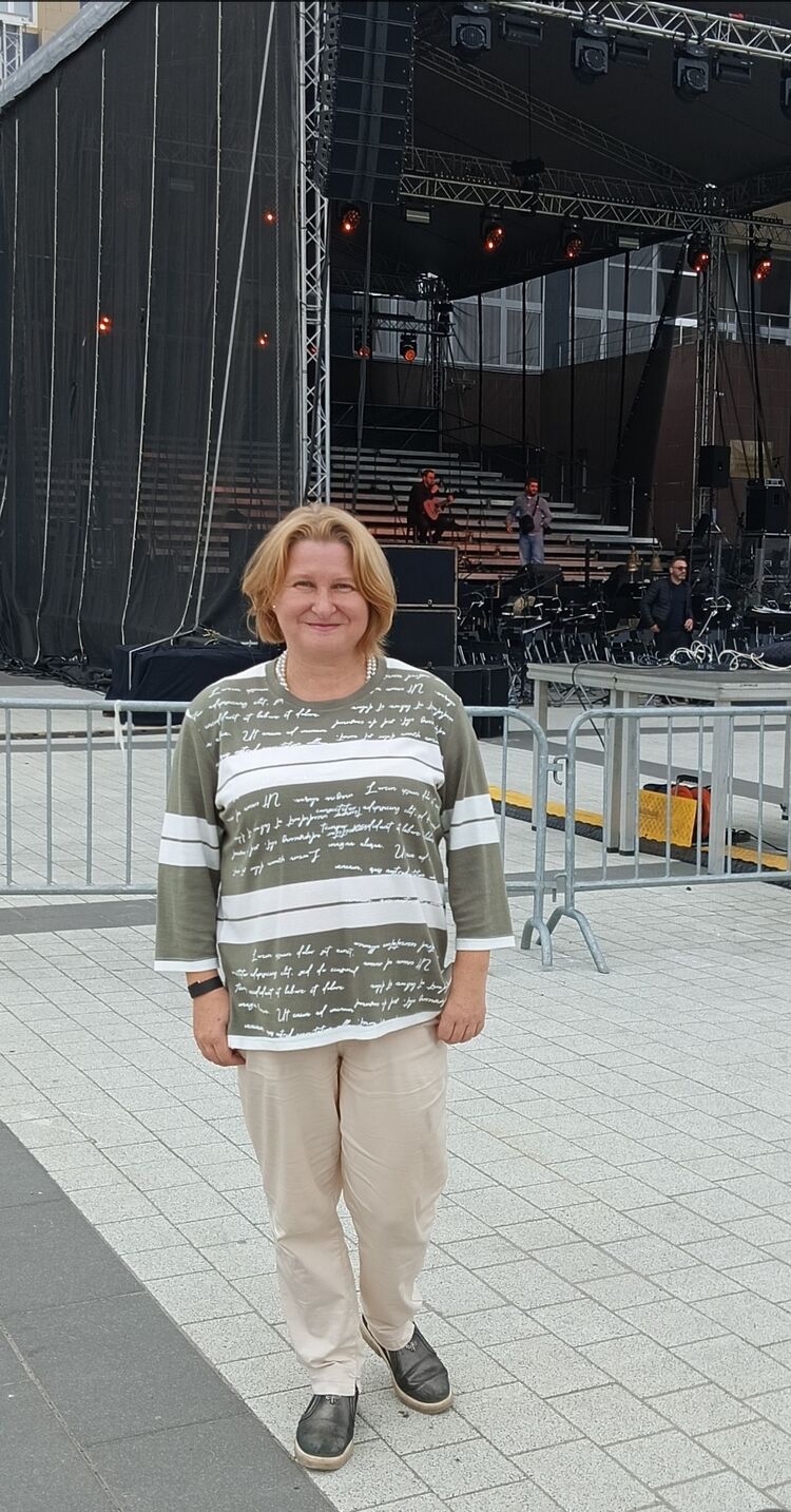  54009122  , 47 ,    -