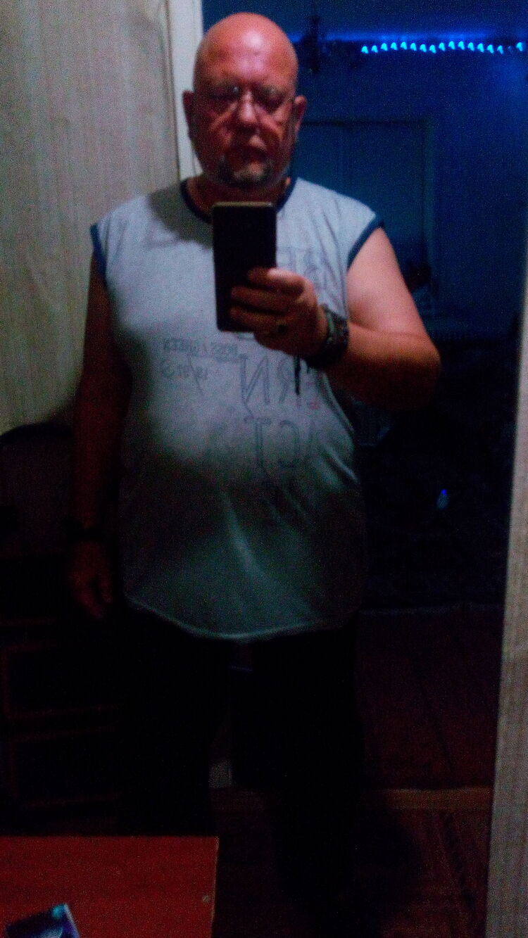  46983222  , 50 ,    -
