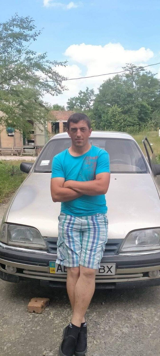  33227032  Vladimer, 36 ,    