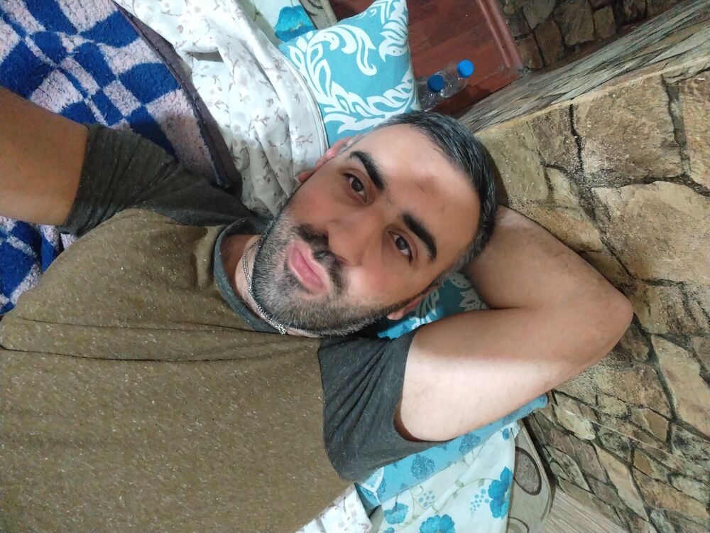  29917342  , 37 ,    