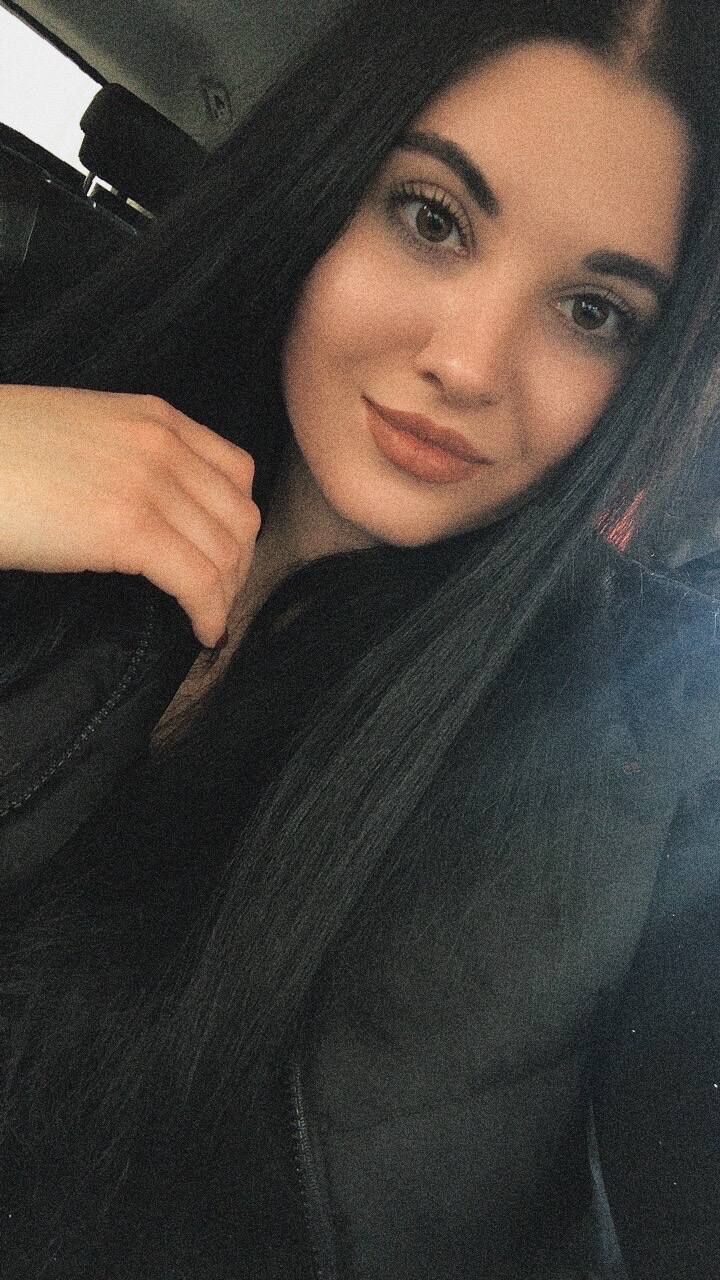  51859212  Alina, 25 ,    
