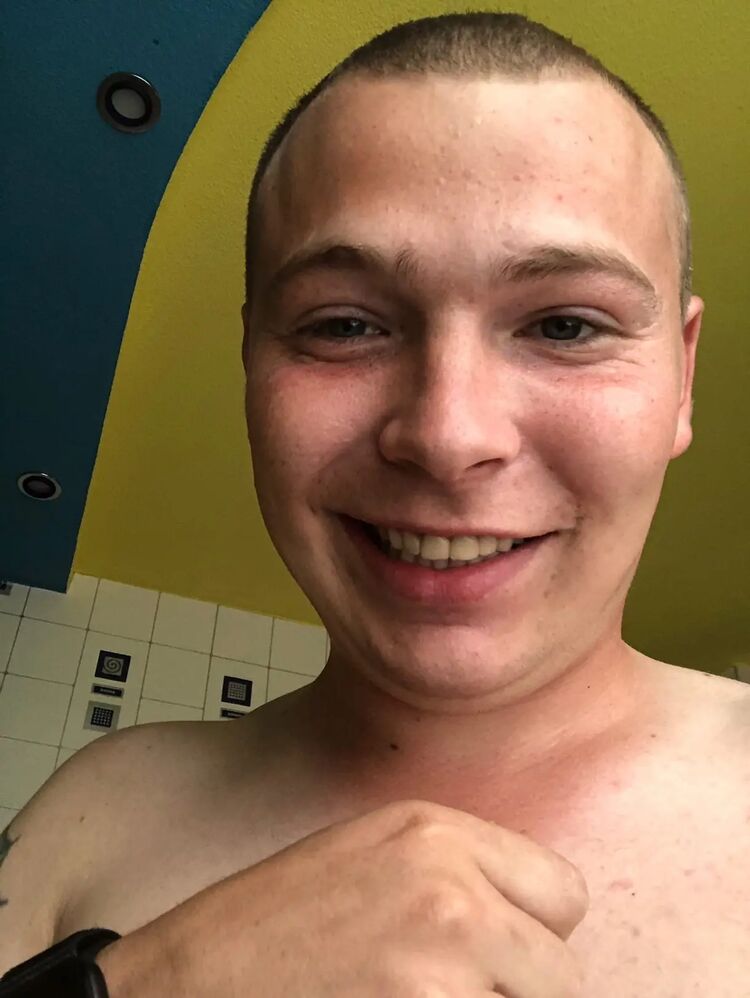  37358112  , 27 ,    