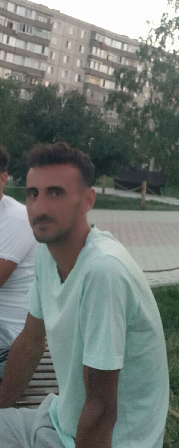  36658082  Avaz, 36 ,    
