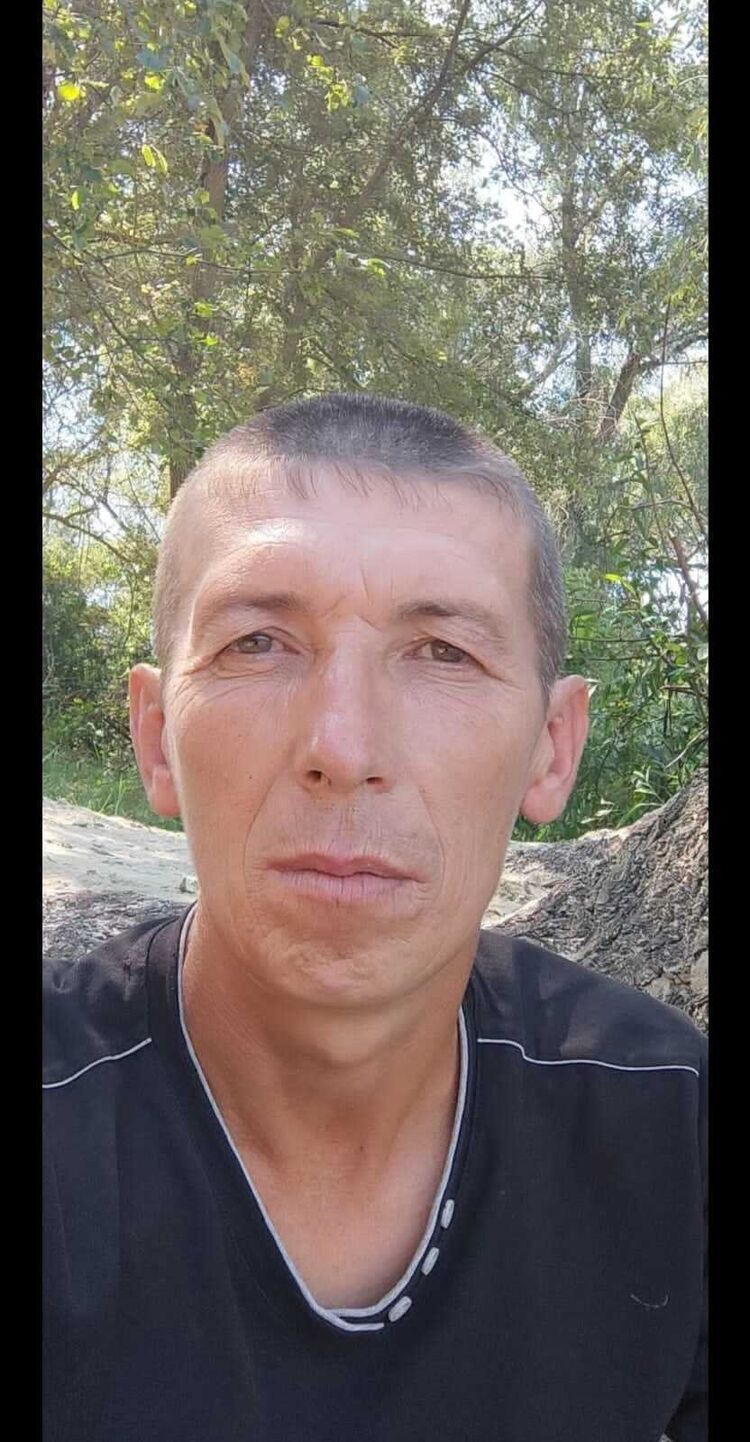  46490742  Ш, 42 ,    