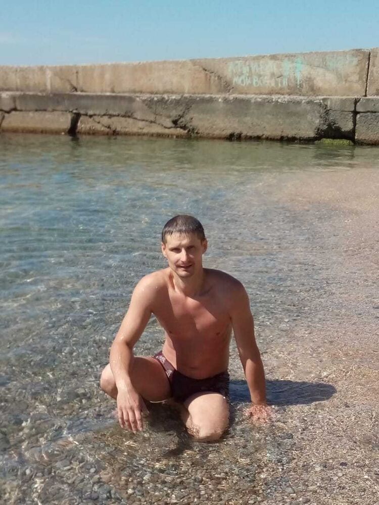 ,   Vasya, 46 ,   ,   , c 