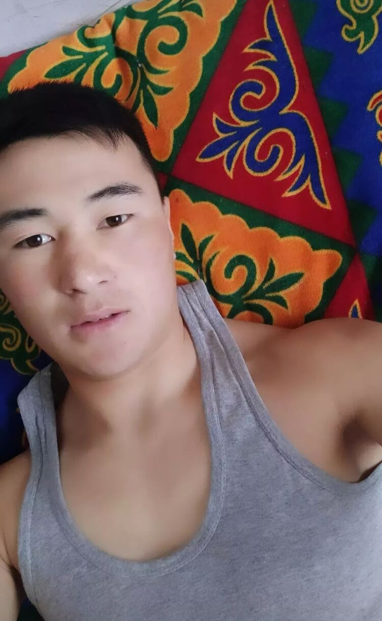 ���� 45216862 ������� Karypbekov, 28 ���, ���� ���������� � �������