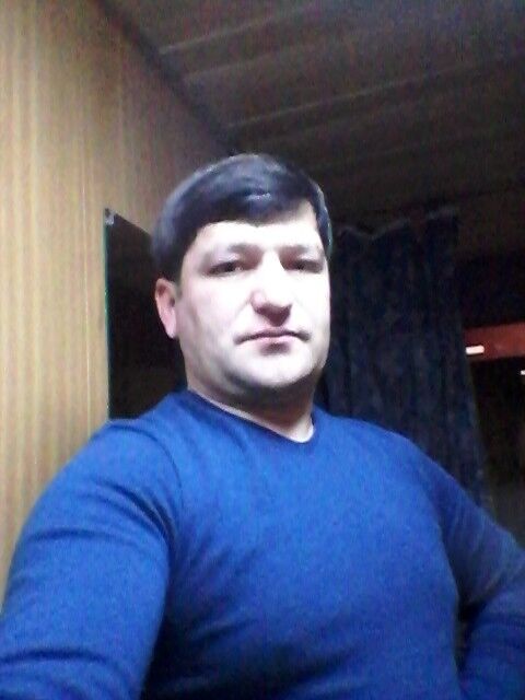  15563702  Famil, 45 ,    