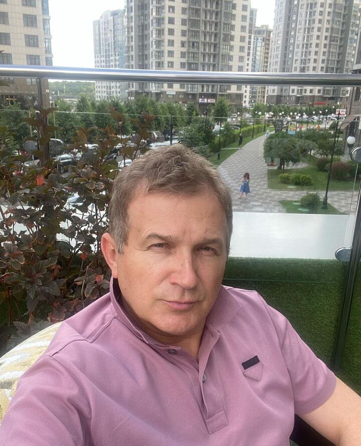  25421862  Daniel, 59 ,    Geta