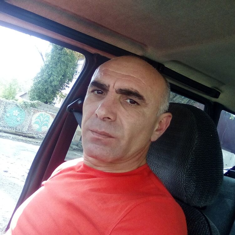  ,   Artur, 50 ,   ,   , c 