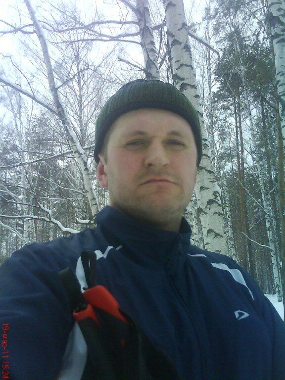  54272642  Alexander, 45 ,    