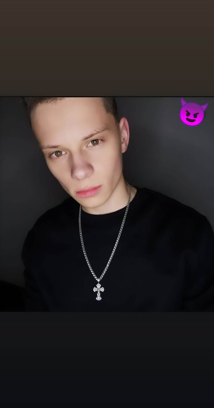 ���� 25653242 ����� ������, 22 ����, ���� ���������� � ������