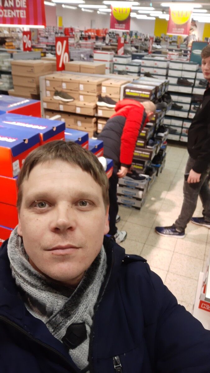  19023882  , 34 ,    