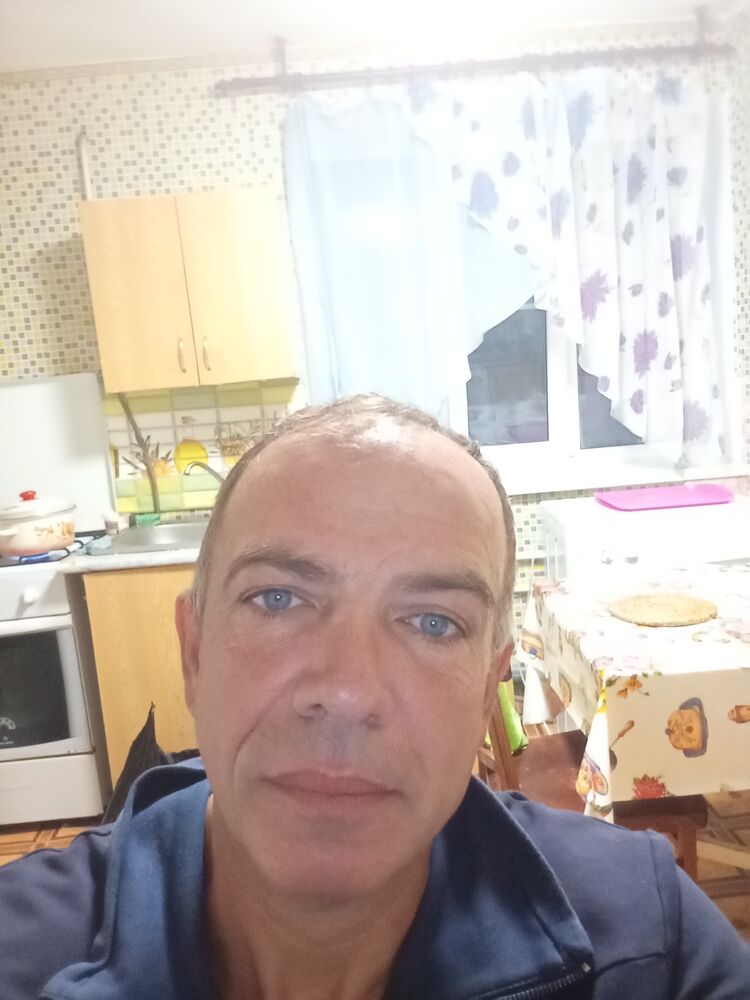  37931842  , 49 ,    