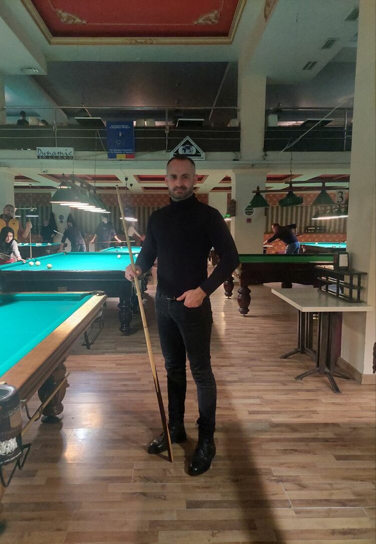  ,   Niko, 36 ,   ,   