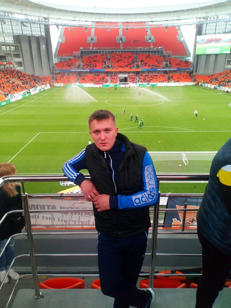  ,   Dima, 33 ,   ,   