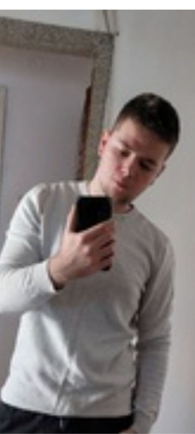  51801962  Mosanu, 38 ,    