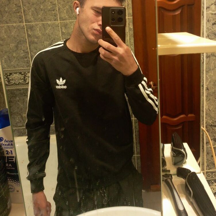  44856192  , 20 ,    