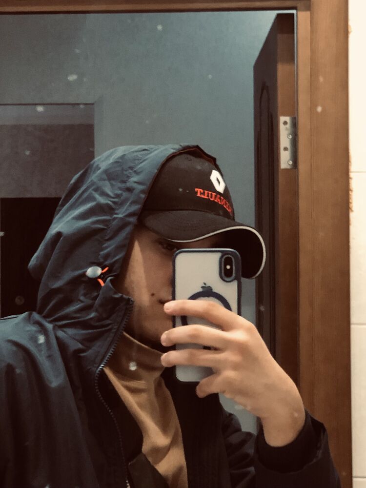  42448272  , 22 ,    