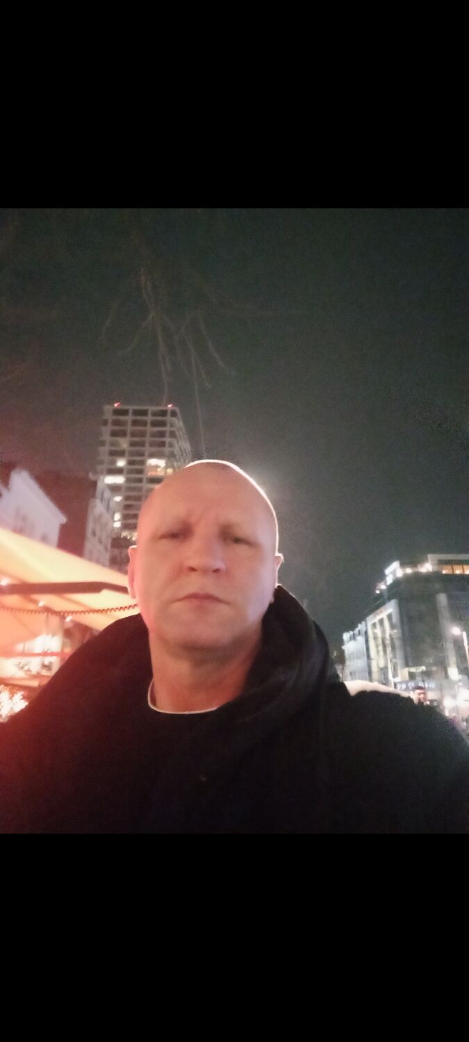  Antwerp,   , 47 ,   ,   , c 