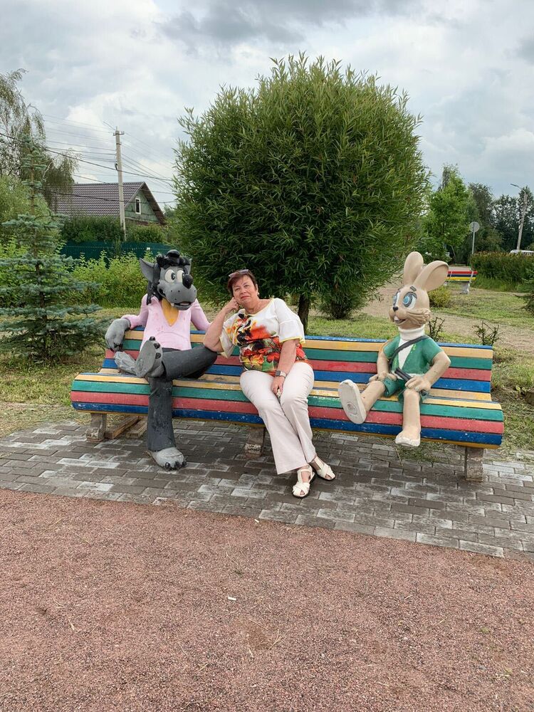  53040972  , 63 ,    -