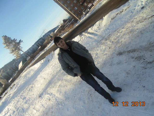  9524542  Andrey, 34 ,    