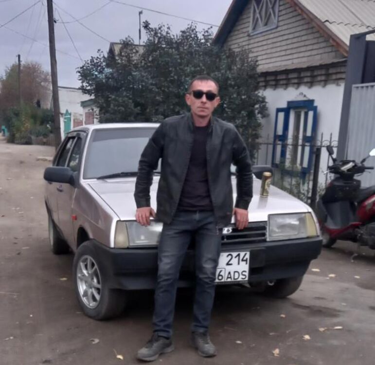  44209702  , 39 ,    