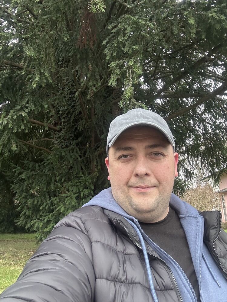  51033742  , 39 ,    Essen