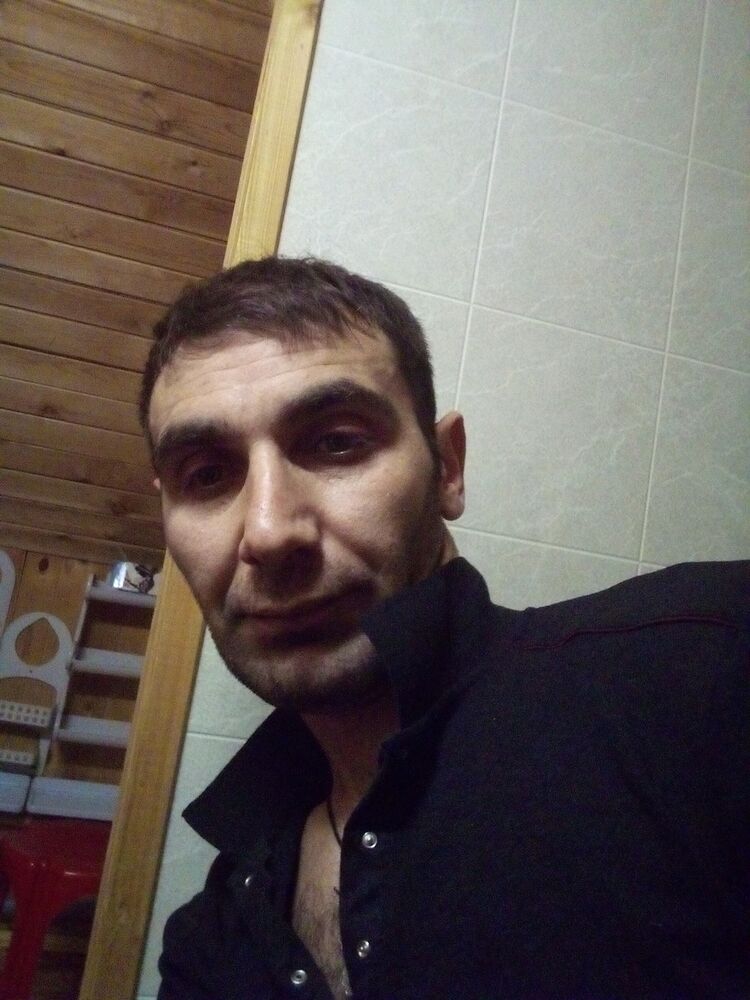  18612492  , 43 ,    
