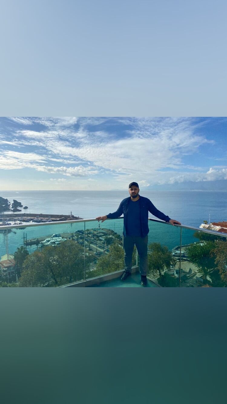  31073342  , 33 ,    Alanya