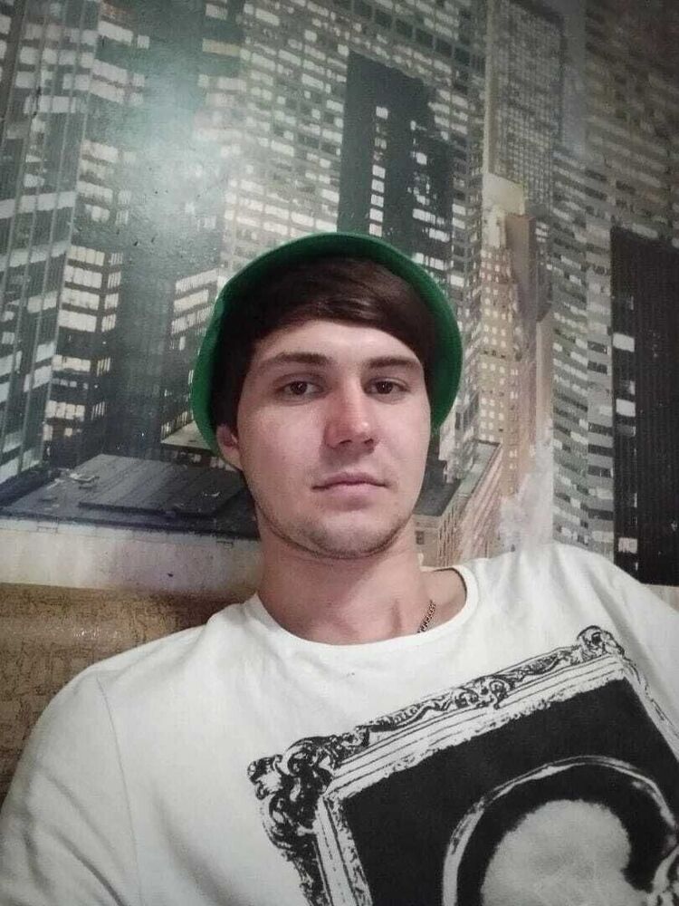  44778822  Vik, 32 ,    