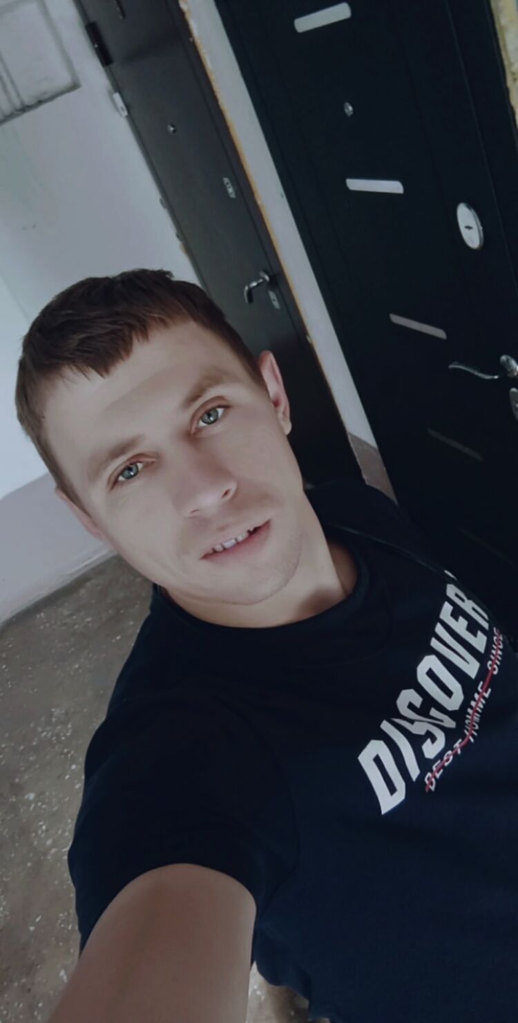  54473162  Vlad, 30 ,    