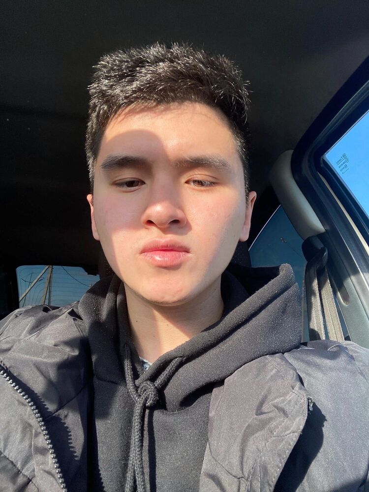  31639552  Ilshatgis, 24 ,    