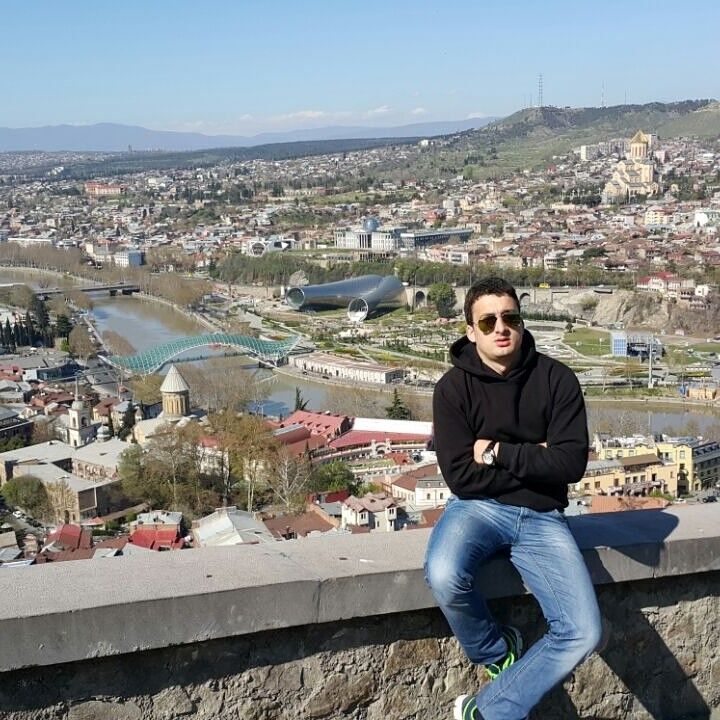  5915782  , 32 ,    