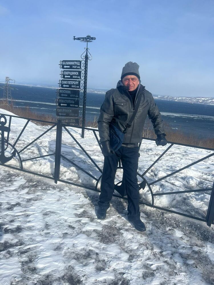  41377382  Sergey, 57 ,    -