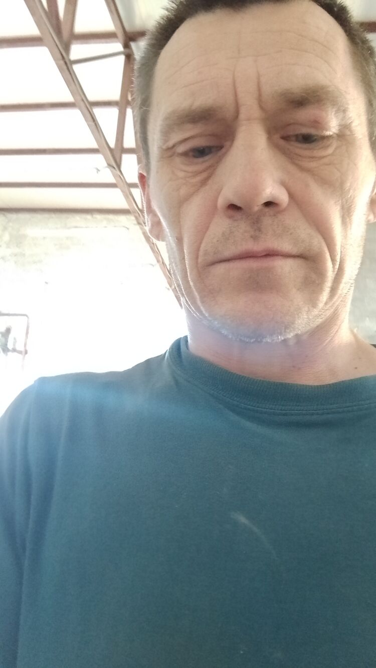  ,   Valery, 48 ,   ,   , c 