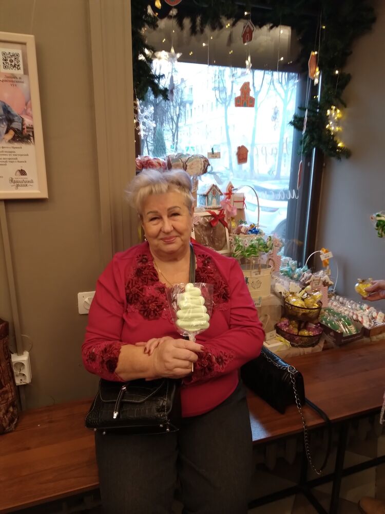  ,   Nina, 58 ,   c , 