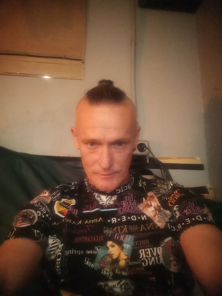  47136922  , 52 ,    -