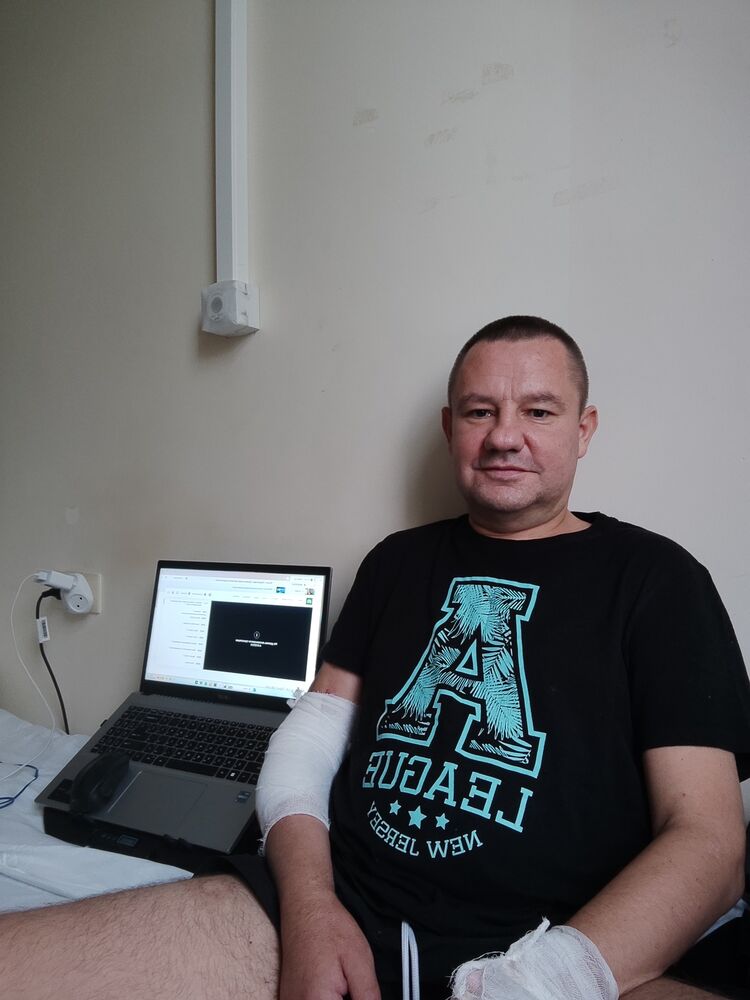  ,   Aleksandr, 47 ,   ,   , c , 