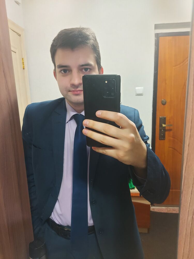  -,   Vladimir, 30 ,   ,   , c , 